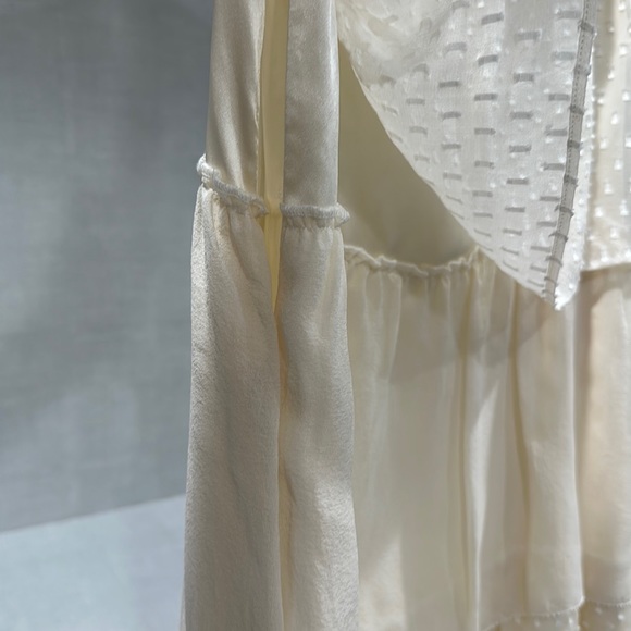Juliette Longuet ivory silk dress. Size 2 Eur 36. Side zip. EUC - Picture 4 of 9
